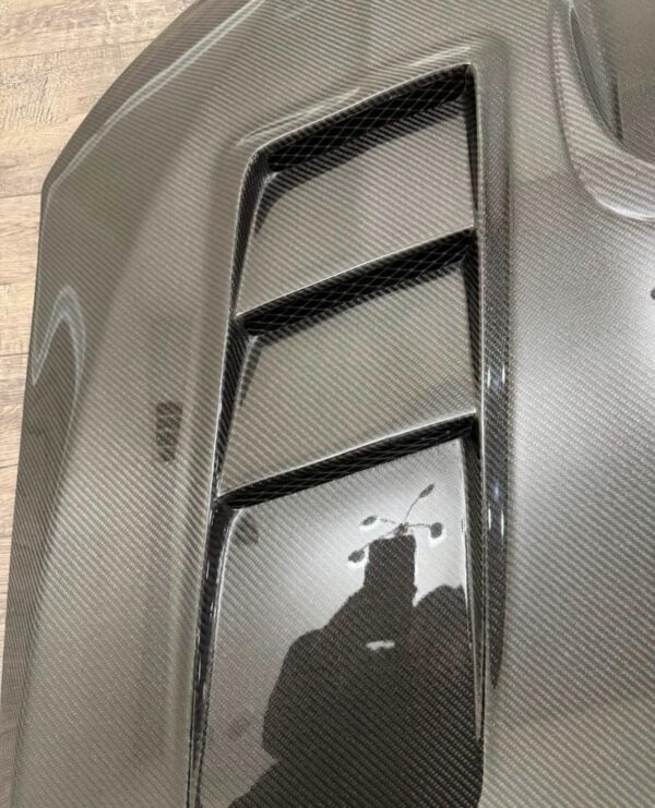Carbon fiber hood for Subaru - Image 4