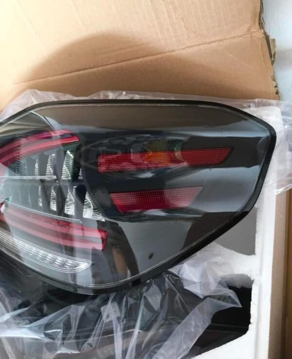 OLM Spec CR sequential taillights - Image 3